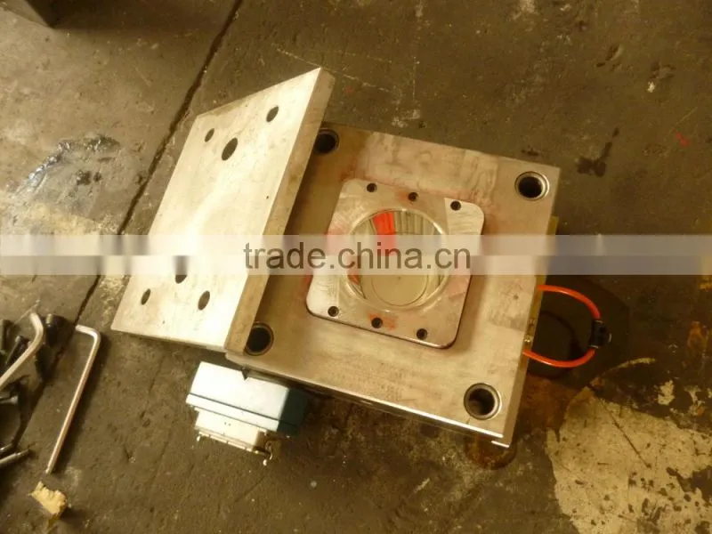 LSF disposable products making machine