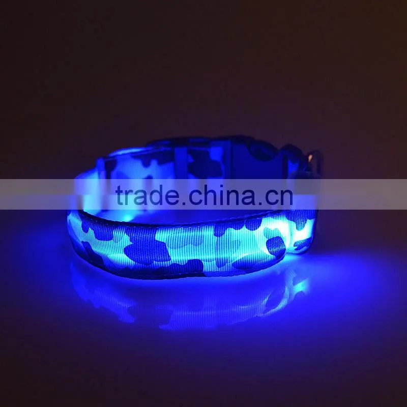Wholesale Charming Flashing Collar Camouflage Cloth Retracable Buckle for dog collar