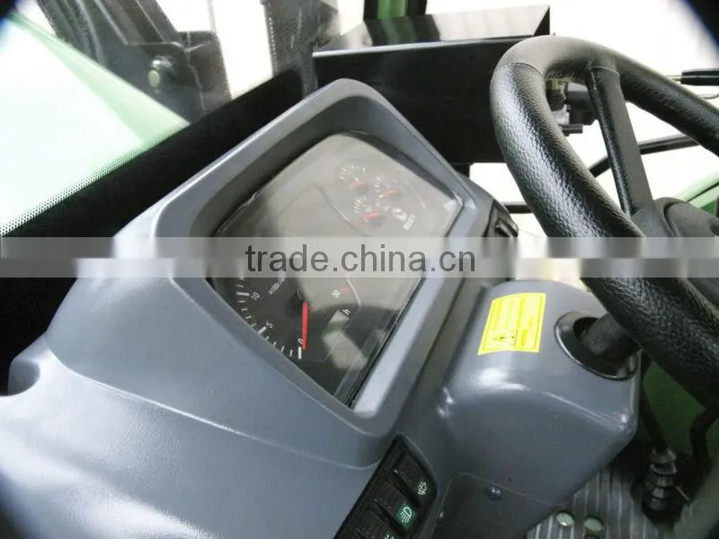 Africa hot selling DQ804B 80HP 4WD wheel farm tractor with Cabin