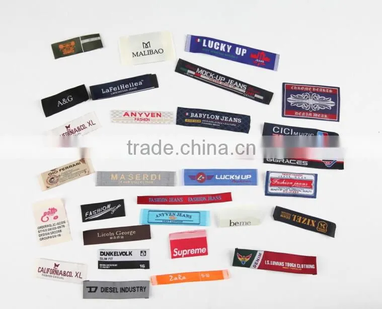 2016 Hot sale low price back cover fold woven label in high quality