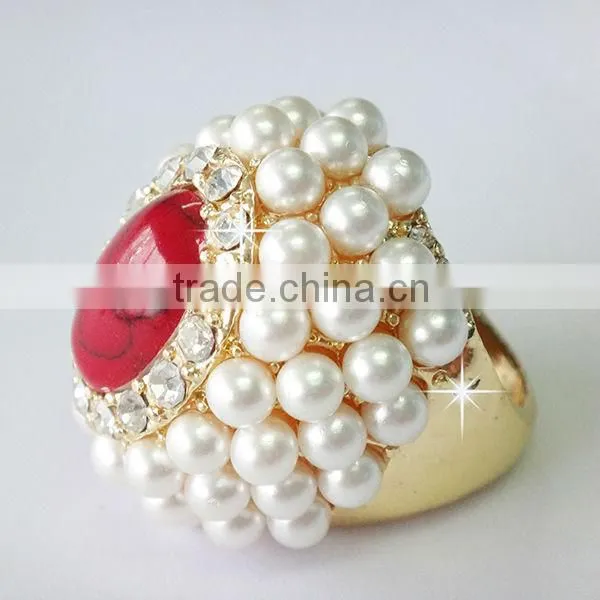 Women's Gender and Gold Jewelry Main Material emerald ring