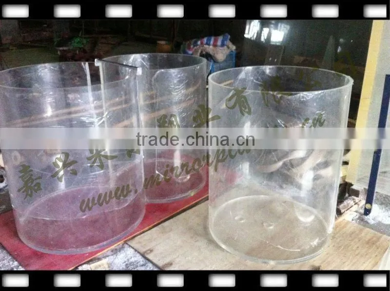 custom cylindrical acrylic aquarium