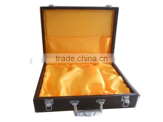 The prevailing local products packing box