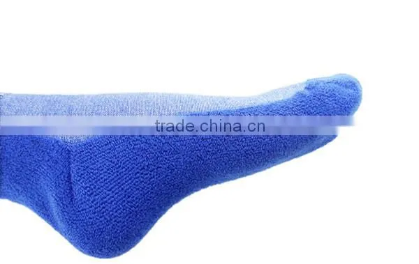 Aofeite Football Colorful Sports Custom Knit Socks
