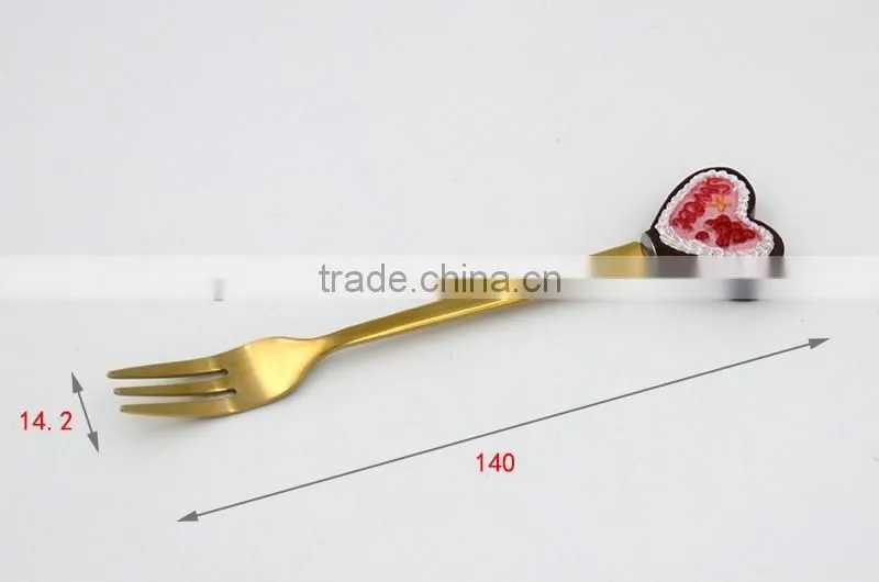 Gold plated food grade stainless steel new pattern spoon with polyresin handle