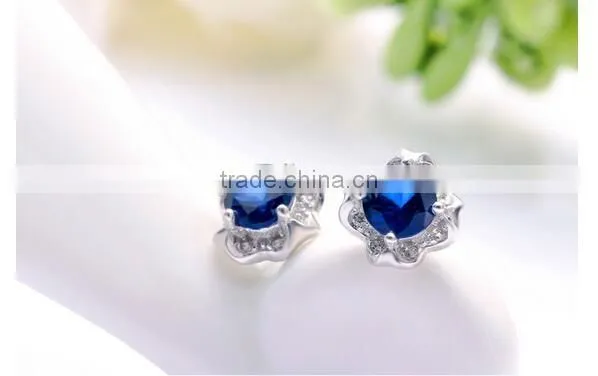 Exquisite Hot Sale Elegant Micro Insert Zircon Flower Shape 925 Sterling Silver Stud Earring