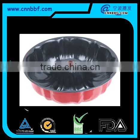 Carbon steel non stick bundt cake mold for cake decorating tools