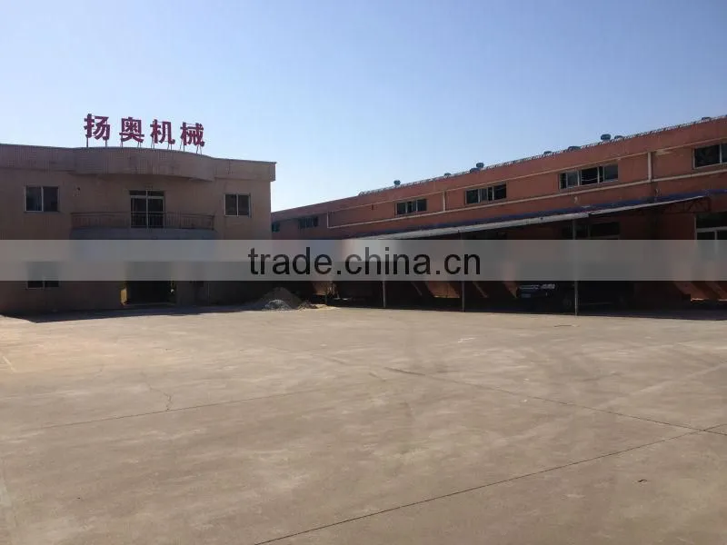 Horizontal automatic continuous foam making machine