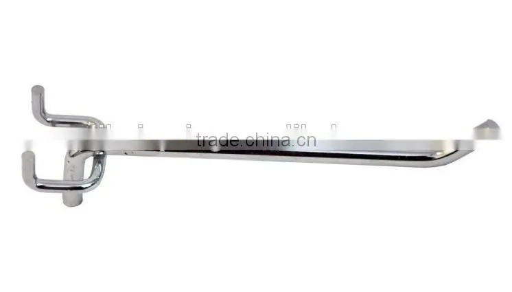 Single prong peg hook