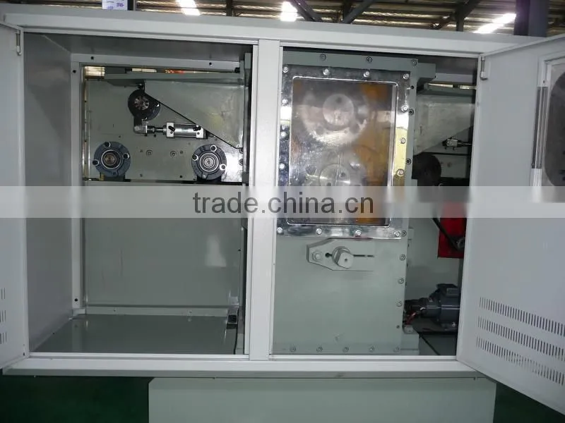 Online corrugated paper cut off machine cutter