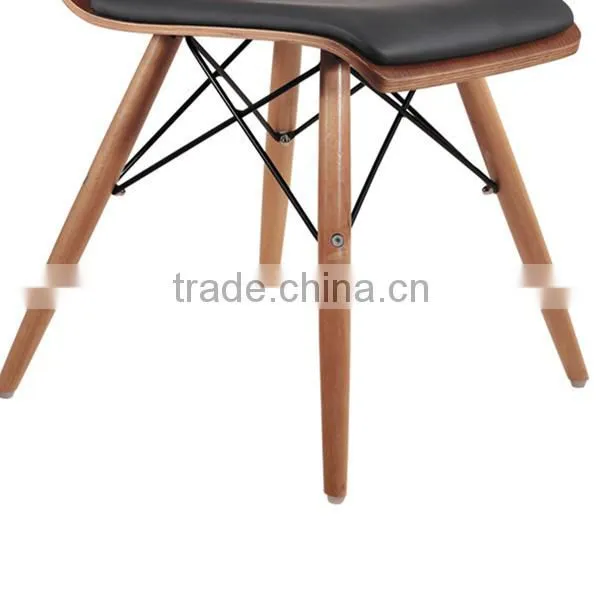2015 New Leatherette Cushion Plywood Dining Chairs with Wooden Legs