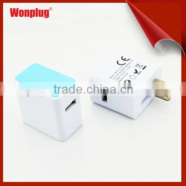 2.1A world travel mobile phone universal retractable usb charger