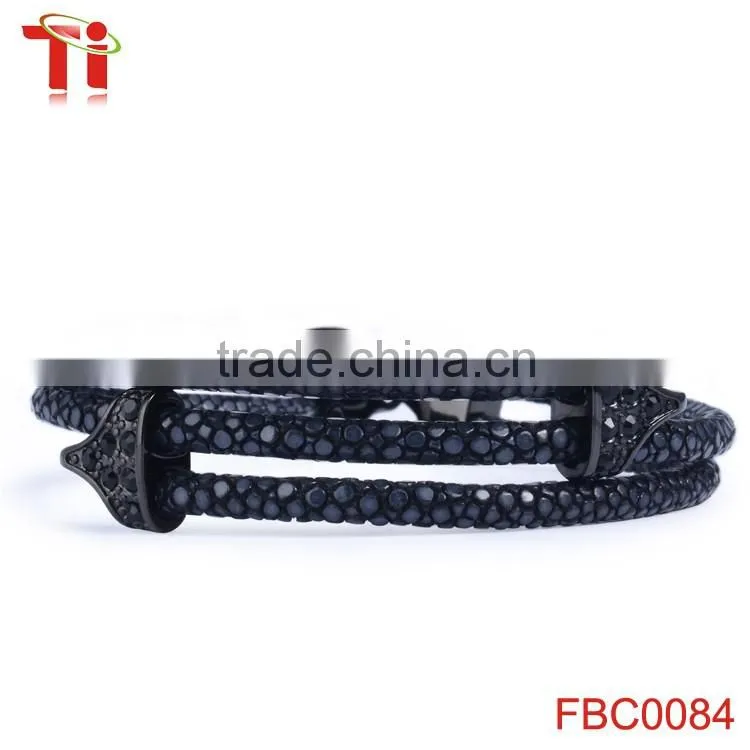 2016 3A black gemstone charm bracelet, mens jewelry three-loop wholesale stingray bracelet