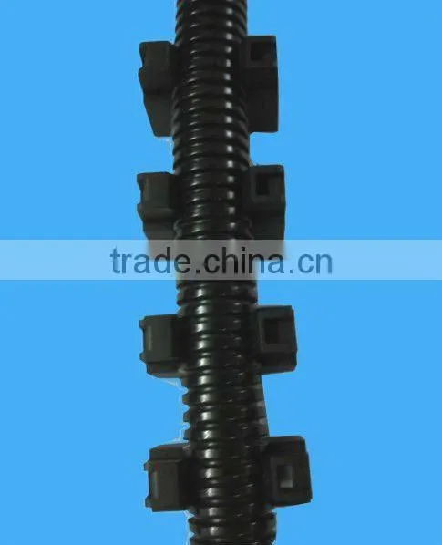 Nipple bracket flexible pipes