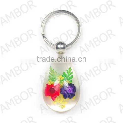 wholesale real flower and insect keychain promotional