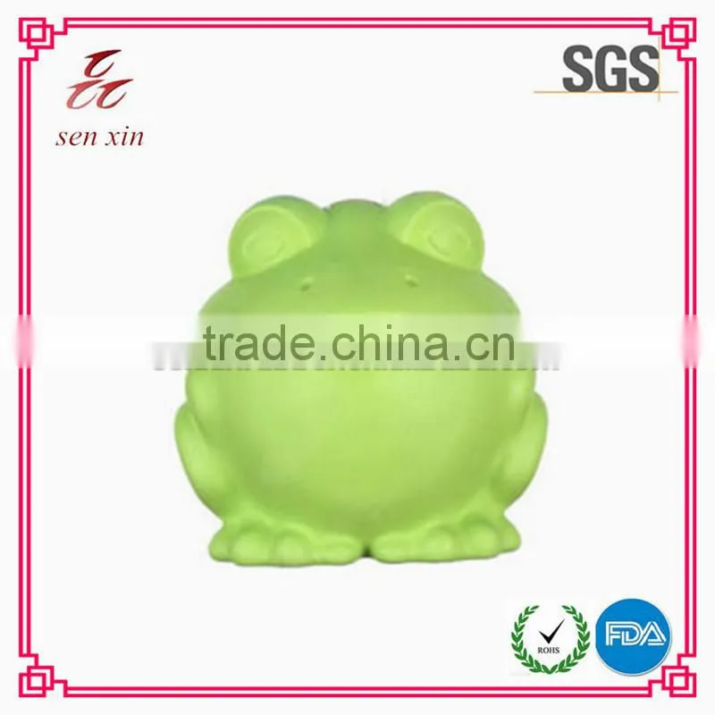 China Factory Green Pet Toy For Dogs
