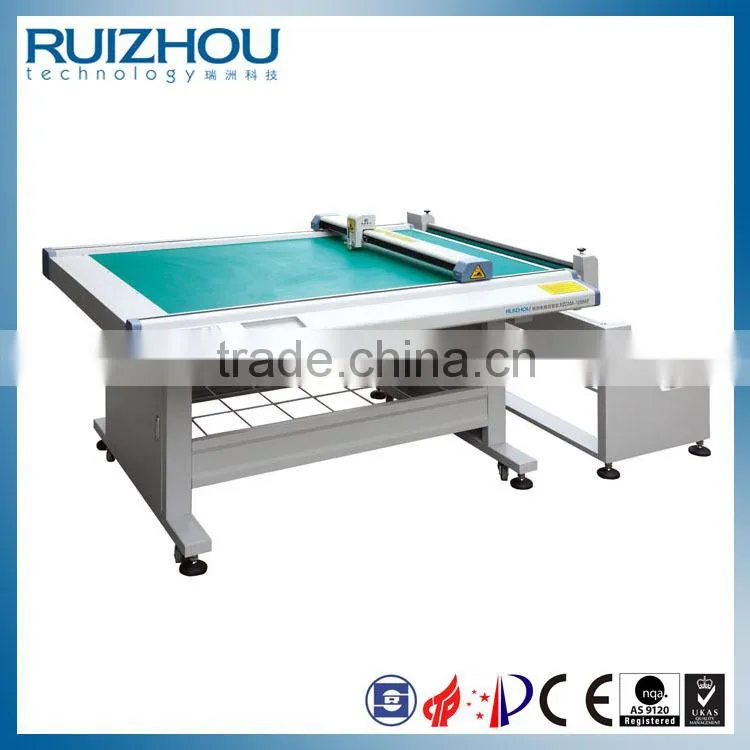 Auto-feeding Garment Cutting Speed Plotter