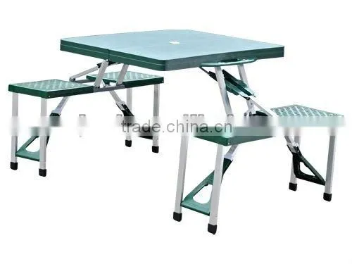 Outdoor Plastic Folding/Camping/Picnic Table
