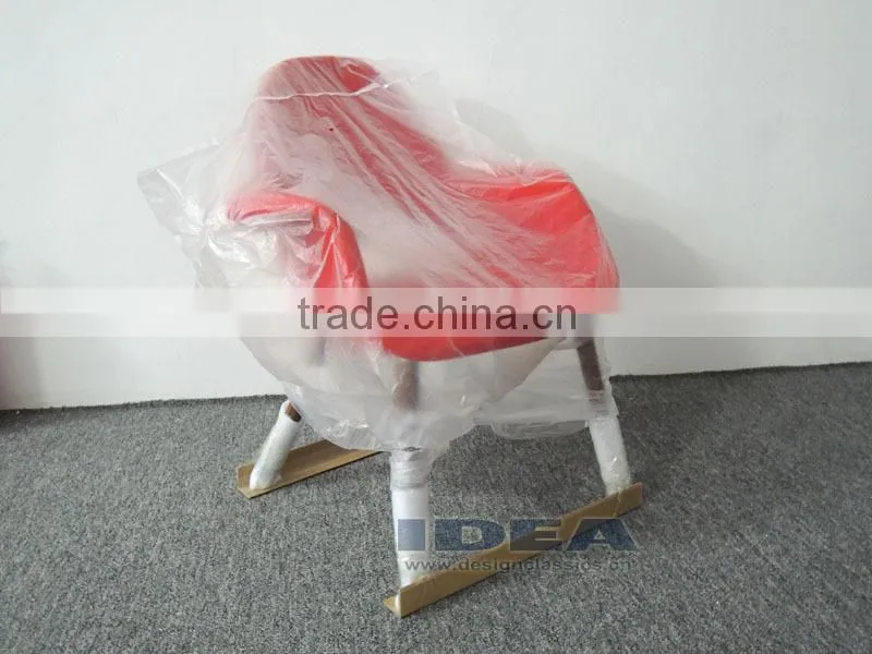 Replica Eero Saarinen Organic Chair - Red Fabric