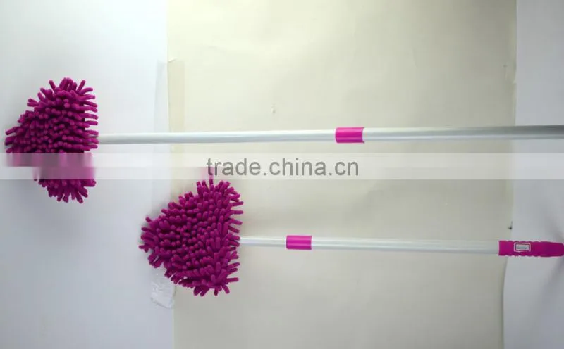 Small triangle bathtub cleaning brushes