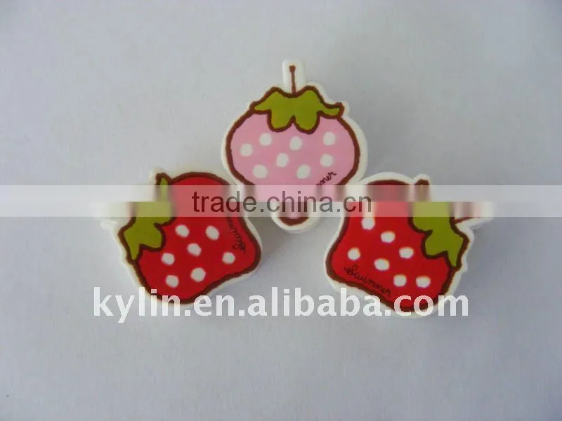 strawberry shape paper clip