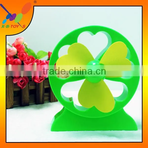 Baby safe desk stand mini electric Fan Summer Cooling rechargable Fan Hot sale Baby Fan