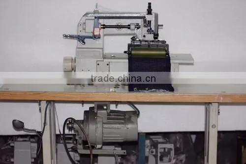 33-NEEDLE PLAIN CHAINSTITCH SEWING MACHINE