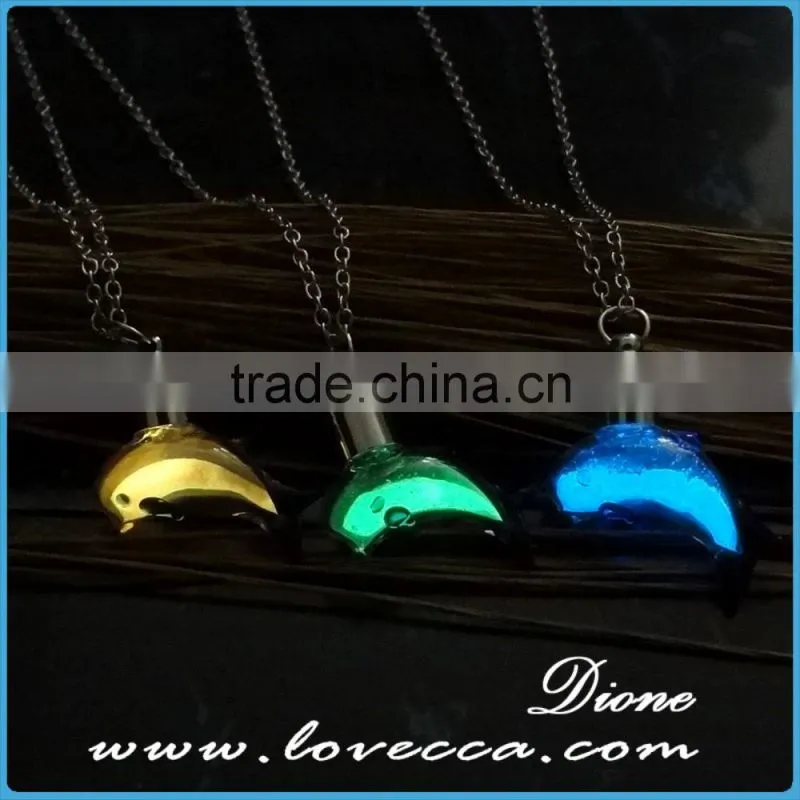Best Friend Gift Cross Glowing Jewelry Glass Pendant Necklace ,Glow in the Dark Pendant Luminous Neckalce