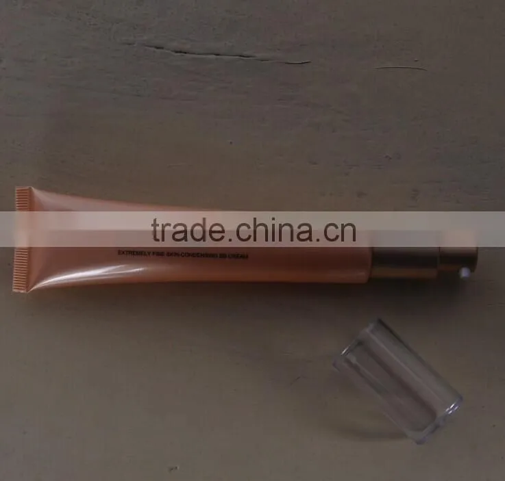 Chinese colored cosmetic soft tube oriented flip flop cap