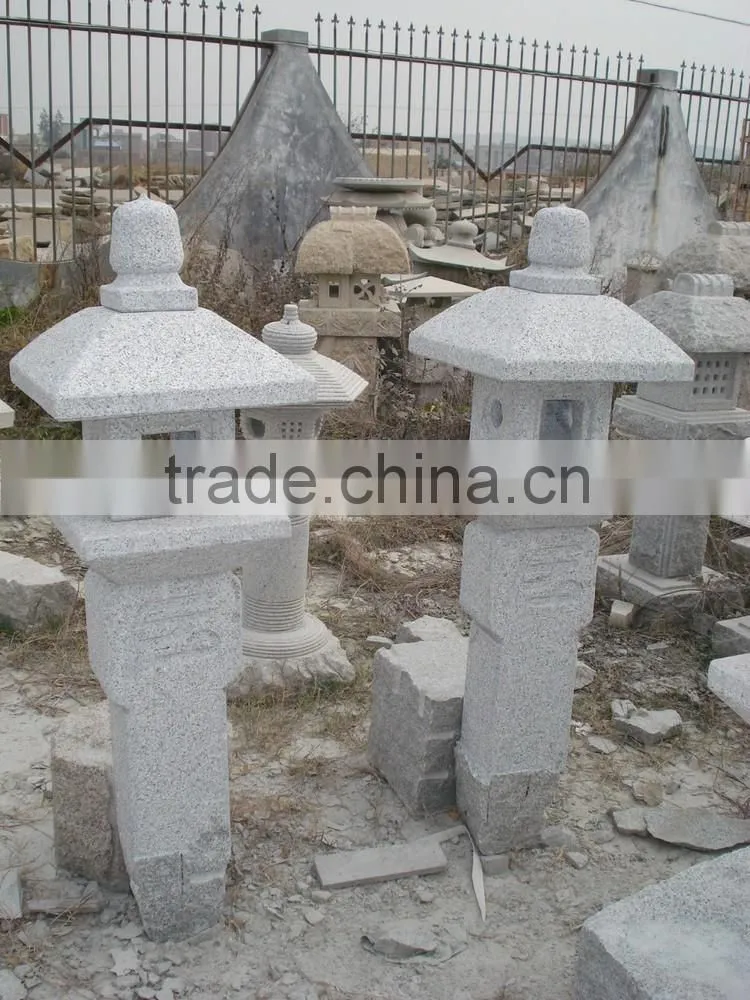 japanese garden stone lanterns