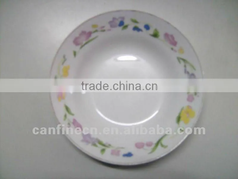 cheap white ceramic dinner plate with flower design / round ceramic porcelain flat plate