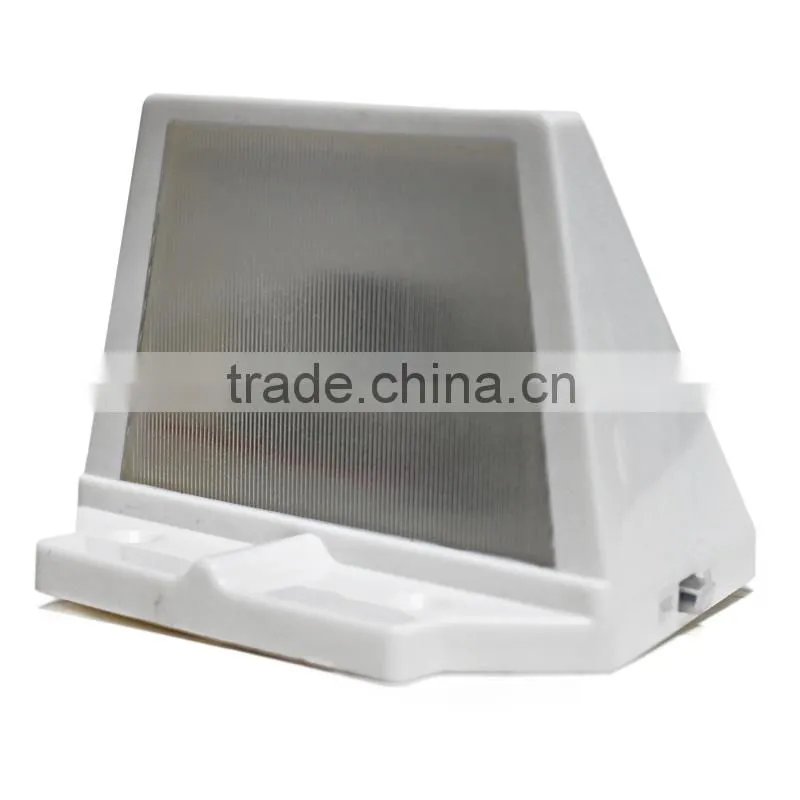 Super Bright 4LED Solar Rechargeable Sensor Light