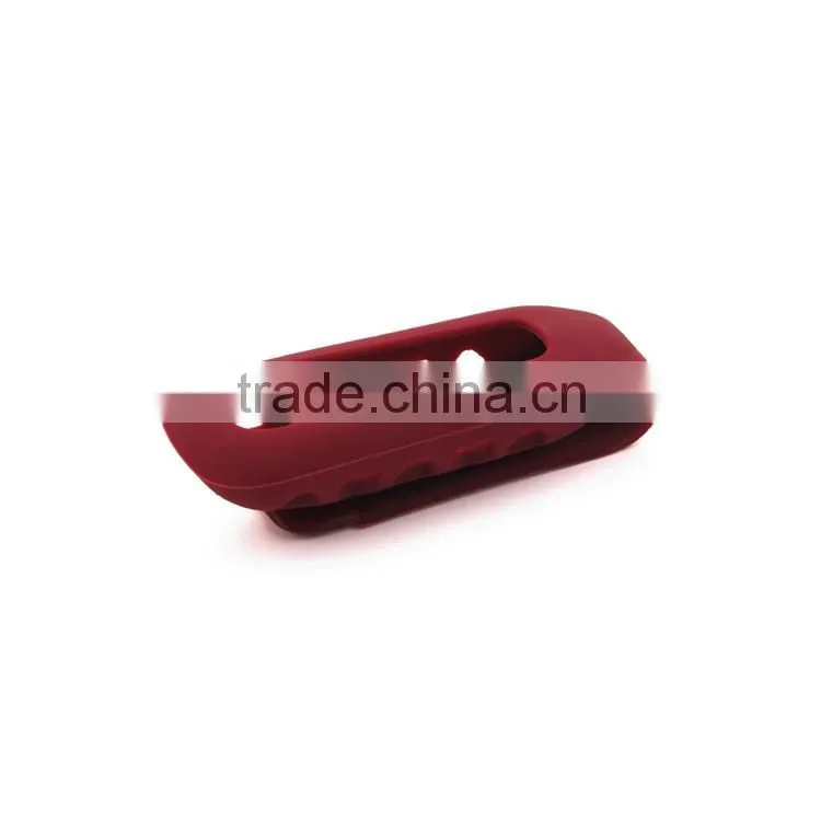 New design for Fitbit one case and fitbit one clip