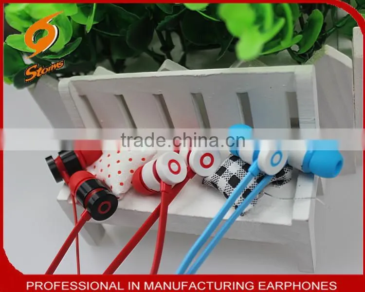 Popular plastic earphone for mobile phone,best new products,made in china.