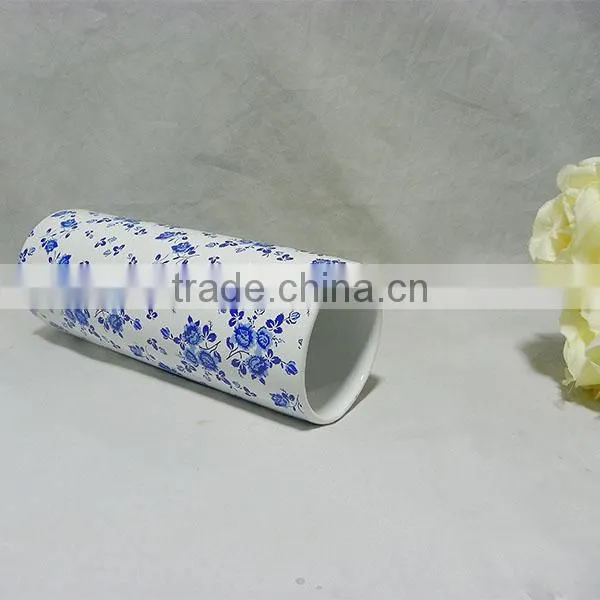 home decoration blue and white pottery vase