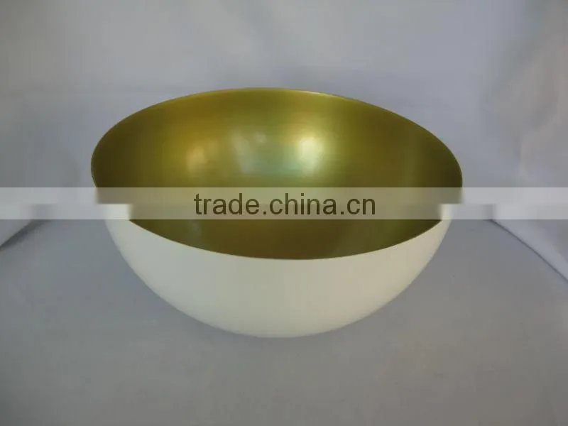 Iron fruit bowl, painting colour bowl