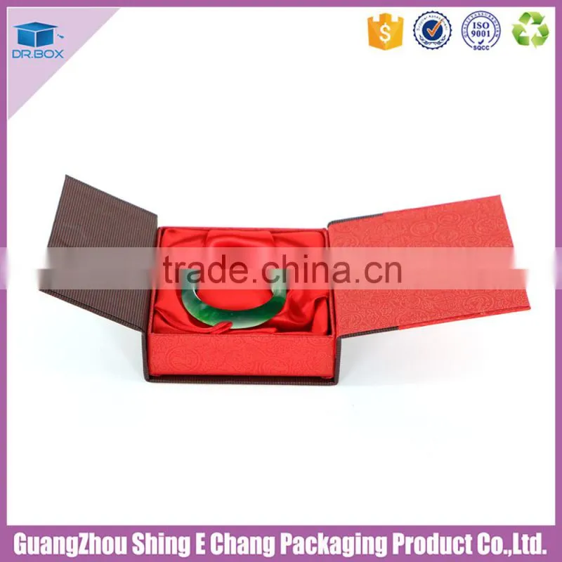 Hot sale magnet equisite custom jewelry box