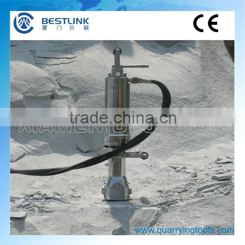Hydraulic stone and rock splitter