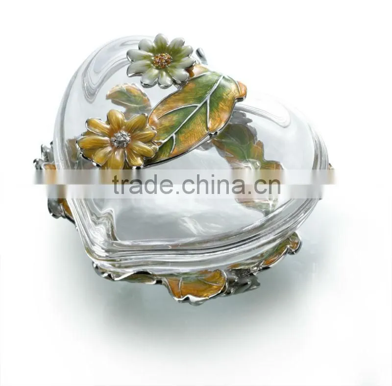 RORO March in Paris daisy enamel crystal glass jewel box