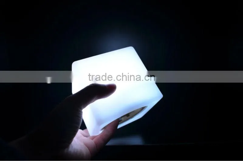 color changing cube shape table lamp for home bar hotel