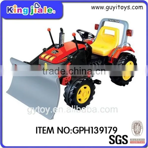 Durable using low price ride on pedal tractor