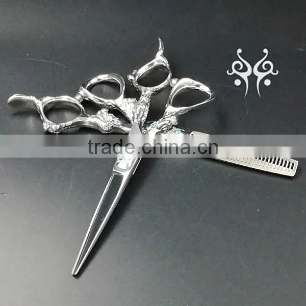 Various colors and handle paint scissors for hairdressing hair scissors