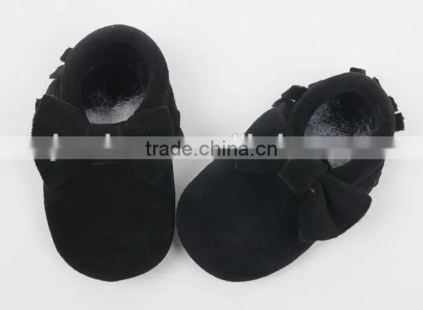 Classic design 100% suede baby moccasins with bow, bow moccains for baby