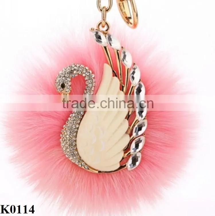 Hot Luxury Car Rhinestone Fox Fur Ball Key Chain women's car keychain plush fur ball swan keychain charm colored key chain K0114