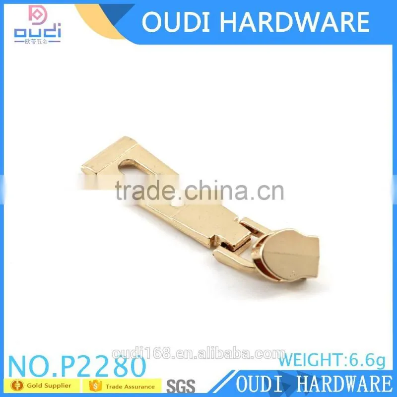 Fashion luggage key locking zipper slider 6.6g designed for bags