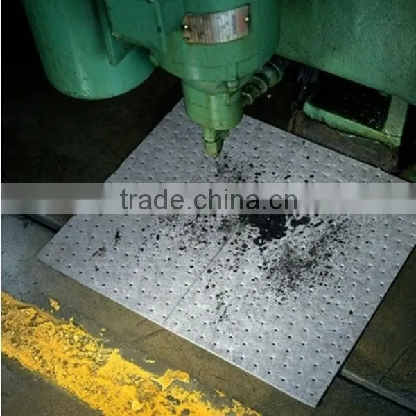 Quality spill control high absorbency oil absorbent pad