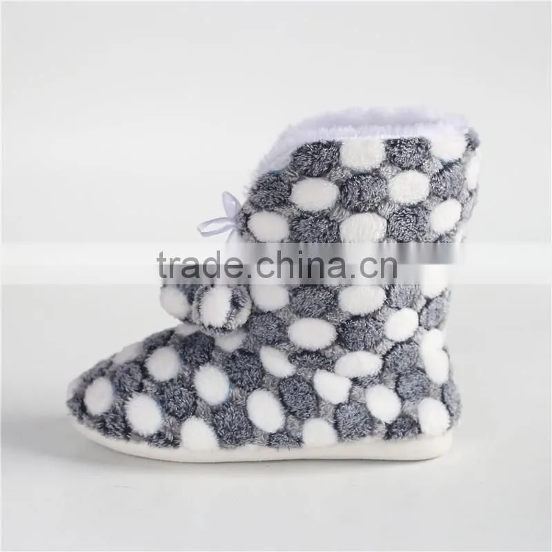 Ladies indoor coral fleece slipper booties