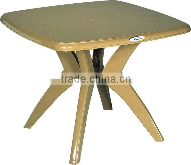 hard plastic table cover