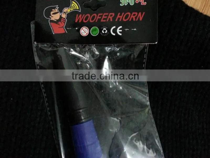 Plastic party blow horn