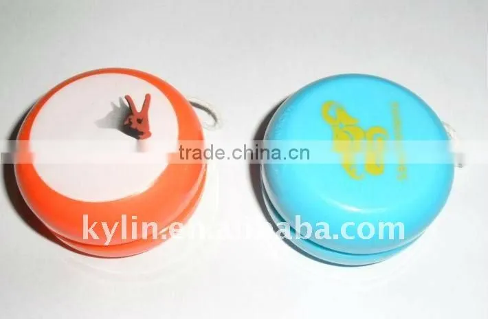 YOYO toy with light